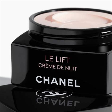 LE LIFT CRÈME DE NUIT Moisturizers 